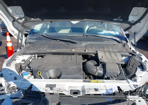 2019 Land Rover Range Rover Evoque Se/Se Premium z USA, uszkodzony, nr VIN SALVP2RX9KH348177